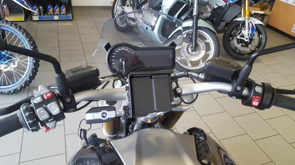Motorrad verkaufen BMW R1200R LC Ankauf